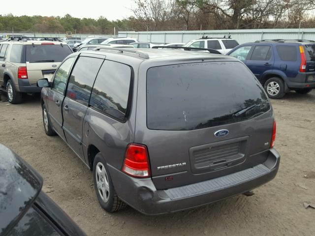 2FMDA51655BA77074 - 2005 FORD FREESTAR S GRAY photo 3