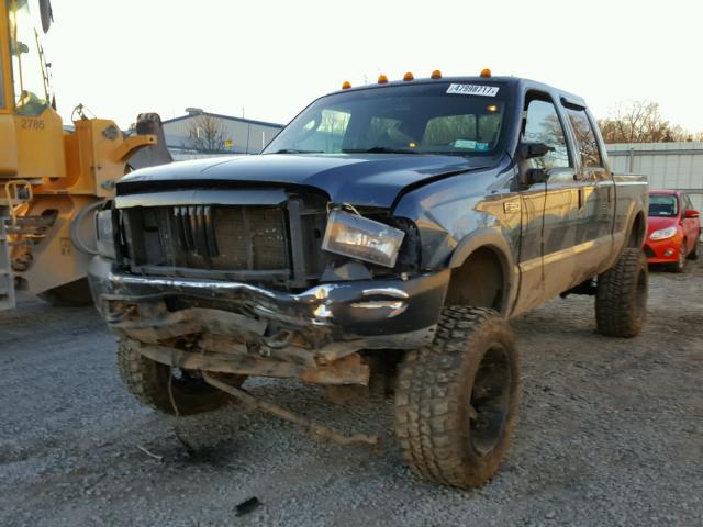 1FTSW31P14EA03227 - 2004 FORD F350 SRW S BLUE photo 2