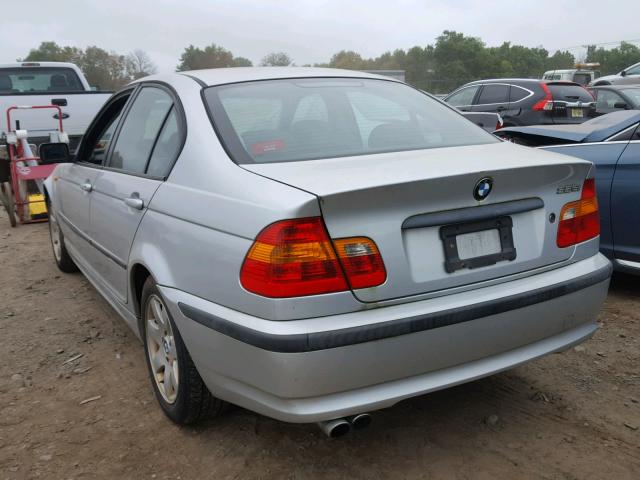 WBAAZ33425KW78204 - 2005 BMW 325 IS SUL SILVER photo 3