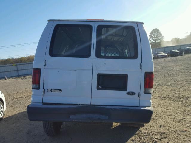 1FTNE24L23HC00262 - 2003 FORD ECONOLINE WHITE photo 6