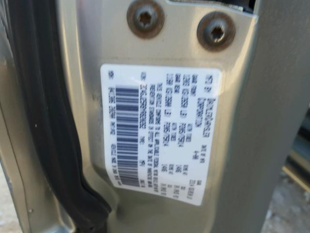 2C4GJ25R8YR820262 - 2000 CHRYSLER VOYAGER GRAY photo 10