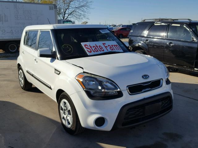 KNDJT2A56C7422559 - 2012 KIA SOUL WHITE photo 1