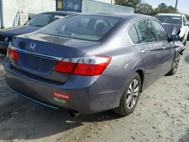 1HGCR2F38DA165215 - 2013 HONDA ACCORD LX GRAY photo 4