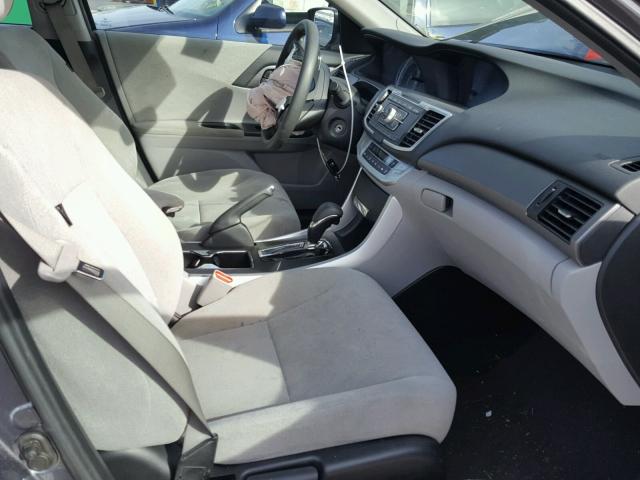 1HGCR2F38DA165215 - 2013 HONDA ACCORD LX GRAY photo 5