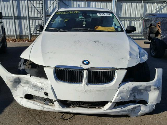 WBAVB13506KR66937 - 2006 BMW 325 I WHITE photo 9