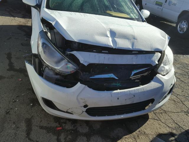 KMHCT4AEXEU695332 - 2014 HYUNDAI ACCENT GLS WHITE photo 9