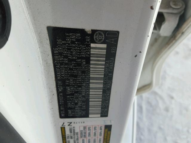 2T1KR32EX7C627703 - 2007 TOYOTA COROLLA MA WHITE photo 10