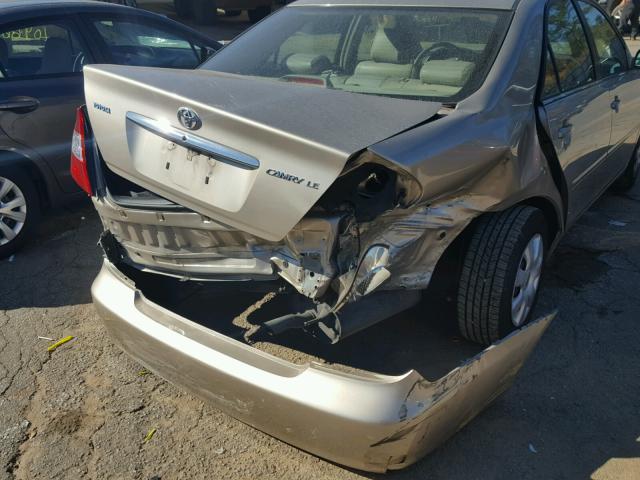 4T1BE32K73U768643 - 2003 TOYOTA CAMRY LE 棕色 照片 9