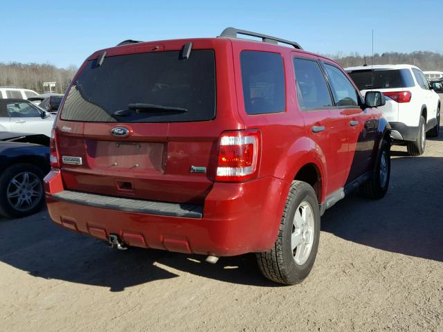 1FMCU0DG6BKB01541 - 2011 FORD ESCAPE XLT RED photo 4