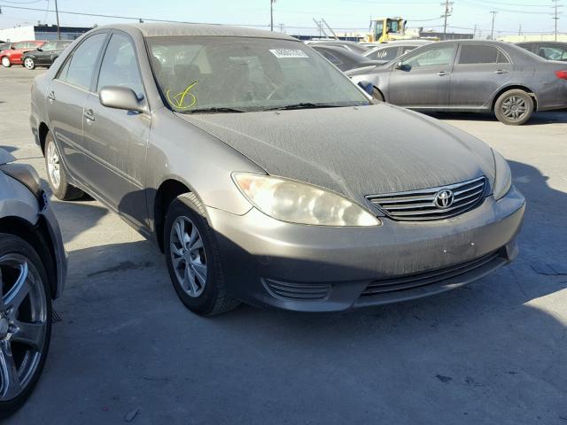 4T1BF32K75U619679 - 2005 TOYOTA CAMRY LE 米色 照片 1