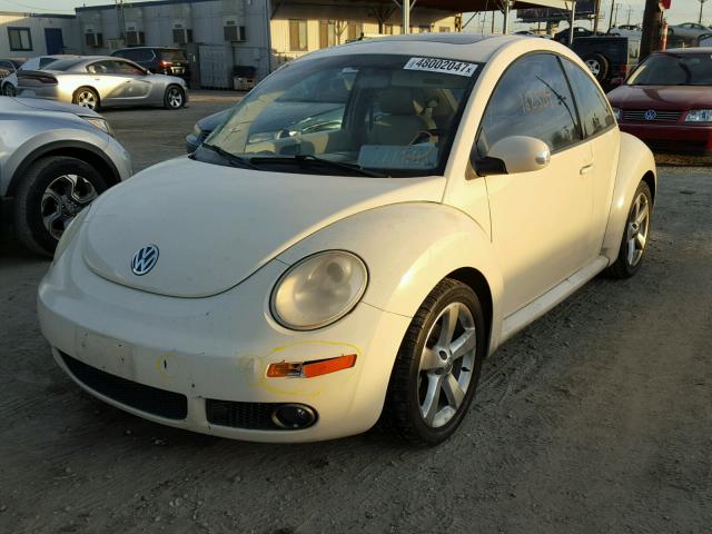 3VWSR31C56M402396 - 2006 VOLKSWAGEN NEW BEETLE CREAM photo 2