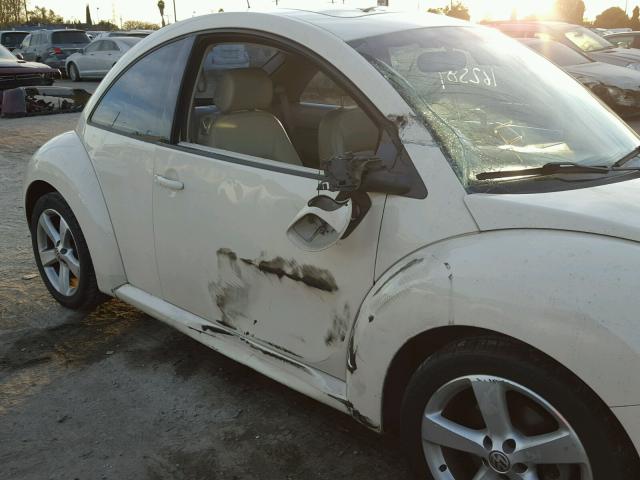 3VWSR31C56M402396 - 2006 VOLKSWAGEN NEW BEETLE 奶油色 照片 9