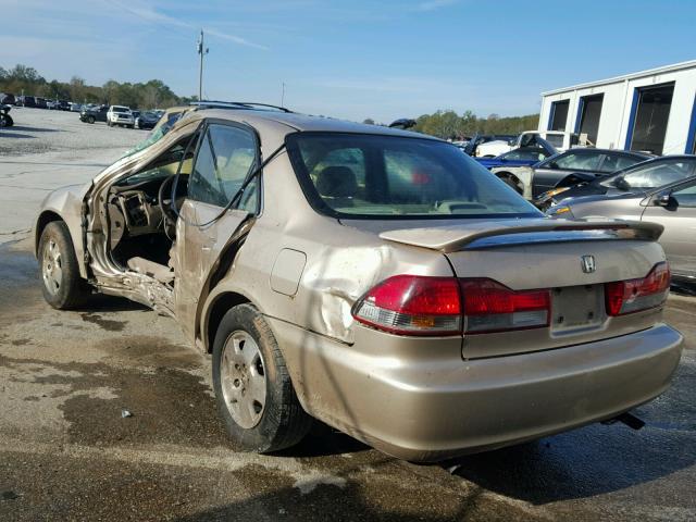 1HGCG165X2A058858 - 2002 HONDA ACCORD EX TAN photo 3