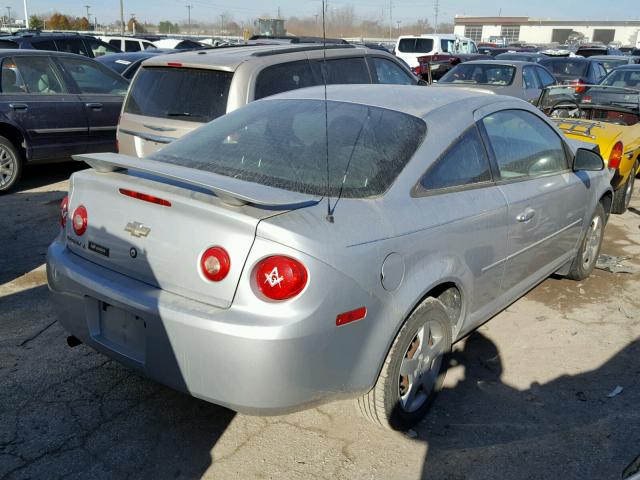 1G1AL15F177179707 - 2007 CHEVROLET COBALT LT SILVER photo 4