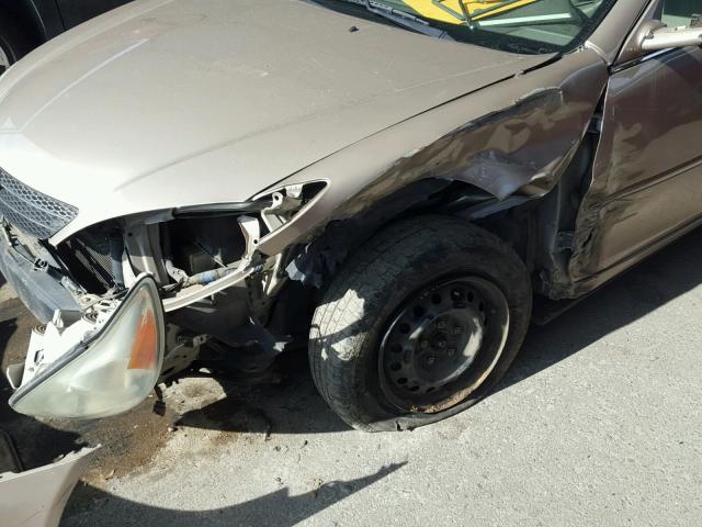 4T1BE30KX4U344684 - 2004 TOYOTA CAMRY LE 金色 照片 9