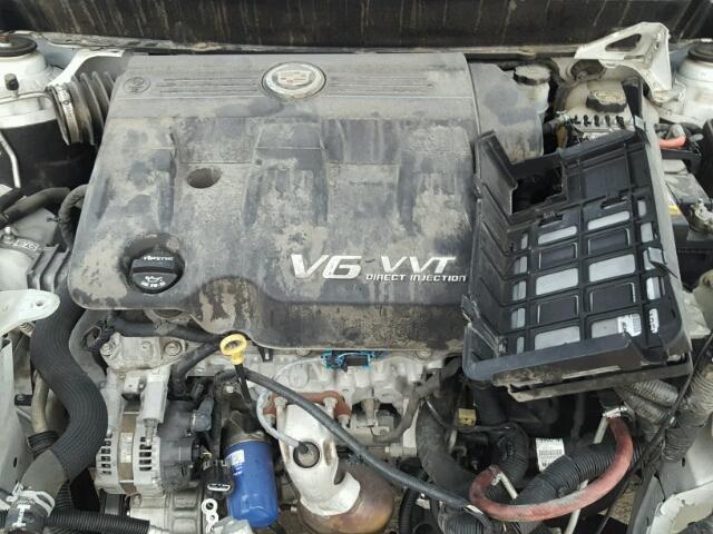 3GYFNCE37GS566606 - 2016 CADILLAC SRX PERFOR 白色 照片 7