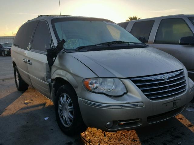 2A8GP54L96R730587 - 2006 CHRYSLER TOWN & COU 棕色 照片 1
