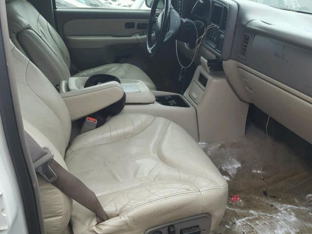 1GKFK16Z52J181209 - 2002 GMC YUKON XL K WHITE photo 5