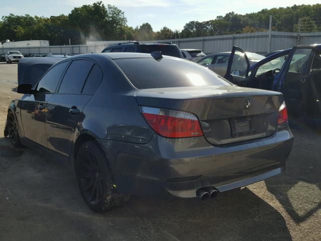 WBANB33585B115530 - 2005 BMW 545 I GRAY photo 3
