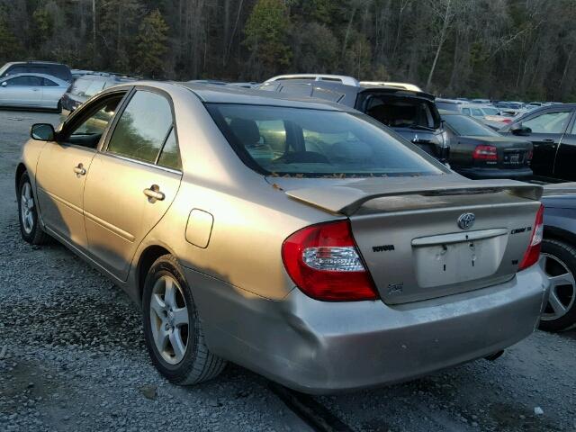 4T1BF32K72U538757 - 2002 TOYOTA CAMRY LE 棕色 照片 3