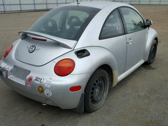 3VWBA21C4XM448661 - 1999 VOLKSWAGEN NEW BEETLE Gümüş foto 4