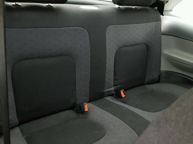 3VWBA21C4XM448661 - 1999 VOLKSWAGEN NEW BEETLE Gümüş foto 6