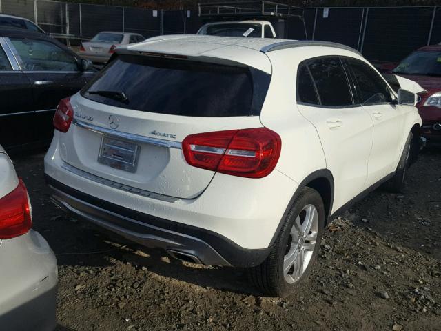 WDCTG4GBXFJ094411 - 2015 MERCEDES-BENZ GLA 250 4M WHITE photo 4