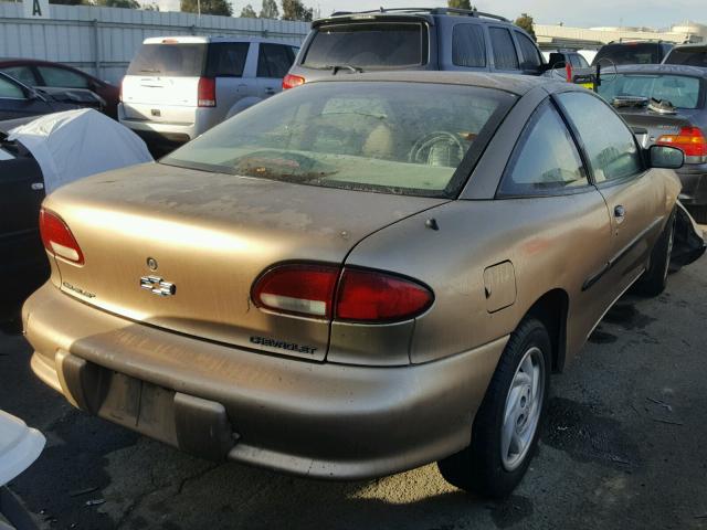 1G1JC1245W7203671 - 1998 CHEVROLET CAVALIER B GOLD photo 4