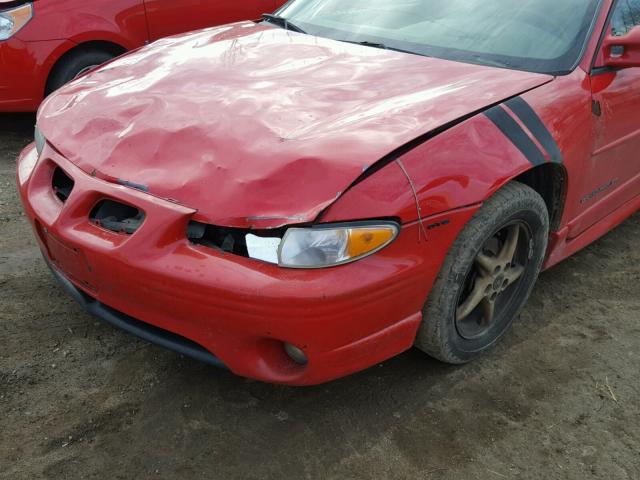 1G2WP12K02F227610 - 2002 PONTIAC GRAND PRIX RED photo 10