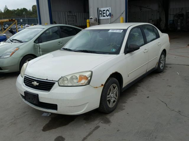 1G1ZS58F47F317903 - 2007 CHEVROLET MALIBU LS თეთრი ფოტო 2