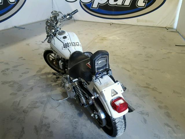 1HD1GVW1X5K304332 - 2005 HARLEY-DAVIDSON FXDCI WHITE photo 3