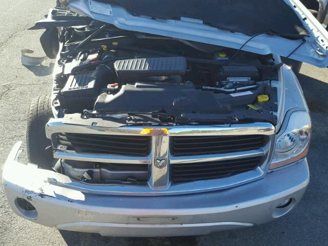 1D4HB48N94F187734 - 2004 DODGE DURANGO SL SILVER photo 7