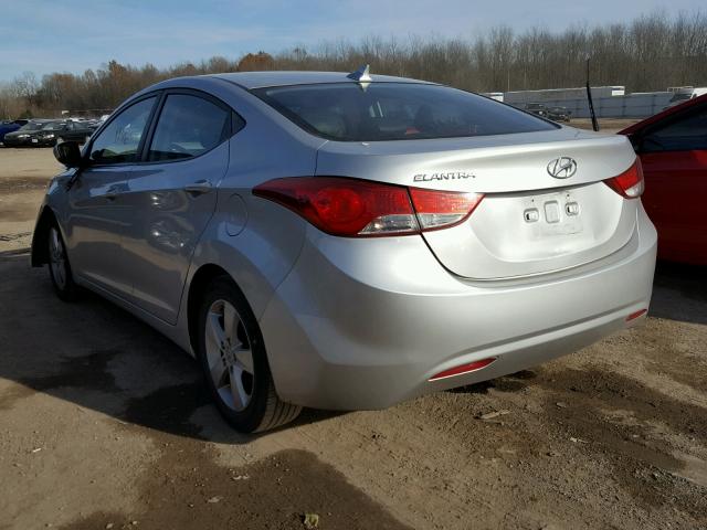 KMHDH4AE0CU261536 - 2012 HYUNDAI ELANTRA GL SILVER photo 3