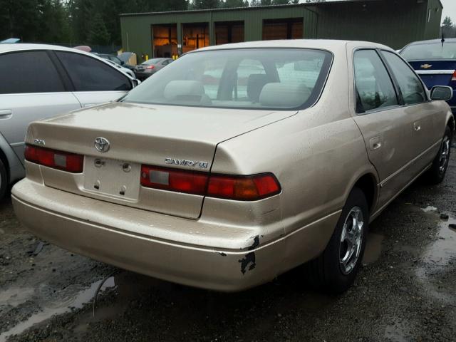 JT2BG22K2W0174023 - 1998 TOYOTA CAMRY CE TAN photo 4