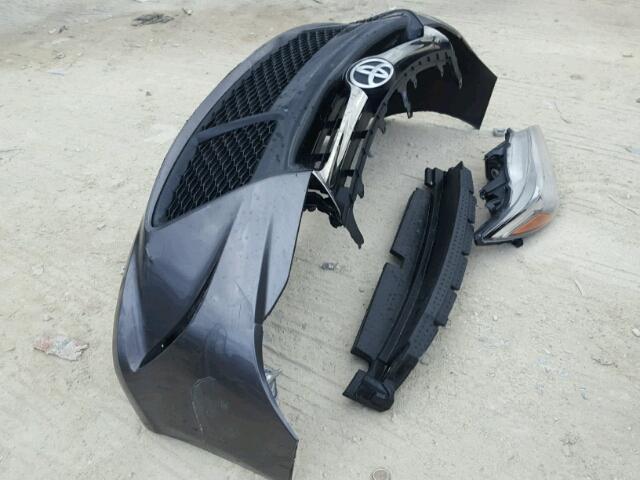 4T1BF1FK2HU682742 - 2017 TOYOTA CAMRY LE 灰色 照片 9