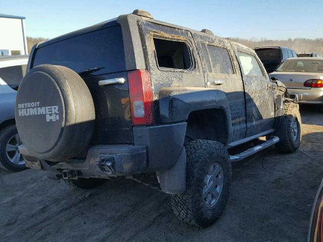 5GTEN43E388188198 - 2008 HUMMER H3 LUXURY BLACK photo 4