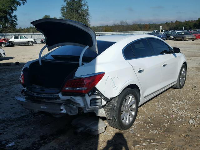 1G4GB5G30GF233207 - 2016 BUICK LACROSSE WHITE photo 4