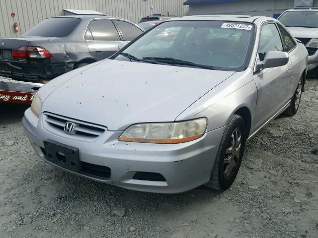 1HGCG22581A002380 - 2001 HONDA ACCORD EX SILVER photo 2