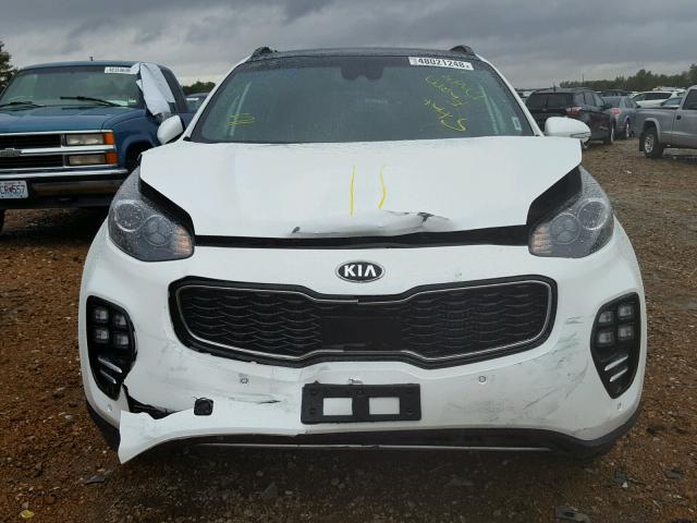 KNDPRCA65J7390949 - 2018 KIA SPORTAGE S WHITE photo 7