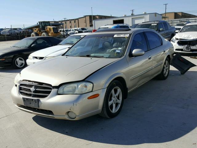 JN1CA31D0YT553967 - 2000 NISSAN MAXIMA GLE GOLD photo 2