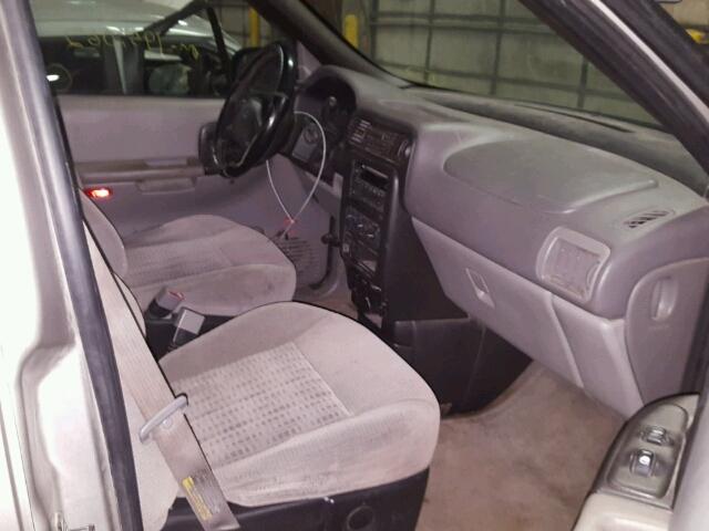 1GNDX03E94D177768 - 2004 CHEVROLET VENTURE SILVER photo 5