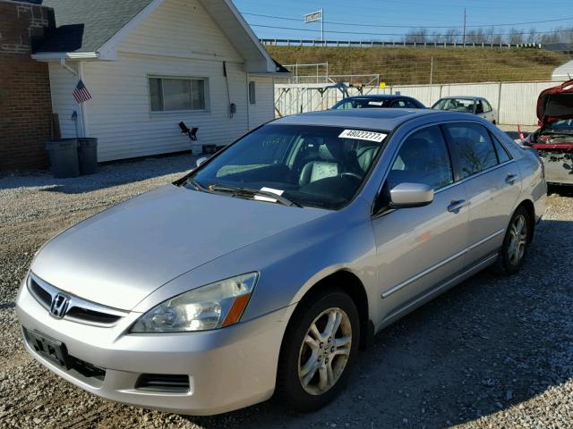 1HGCM55887A038854 - 2007 HONDA ACCORD EX SILVER photo 2