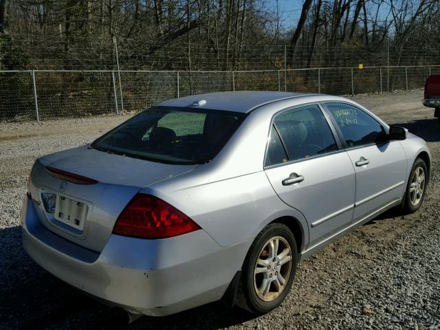 1HGCM55887A038854 - 2007 HONDA ACCORD EX 银色 照片 4