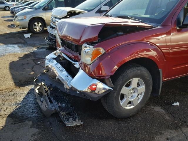 1N6AD07W06C470049 - 2006 NISSAN FRONTIER C RED photo 9