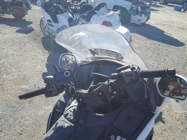 1HFSC47F26A508481 - 2006 HONDA GL1800 WHITE photo 5