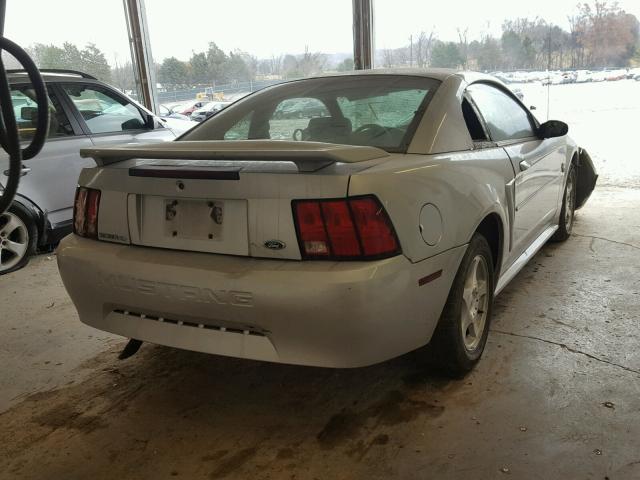 1FAFP40664F187528 - 2004 FORD MUSTANG SILVER photo 4