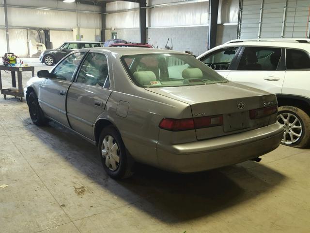 4T1BG22K4VU013845 - 1997 TOYOTA CAMRY CE TAN photo 3