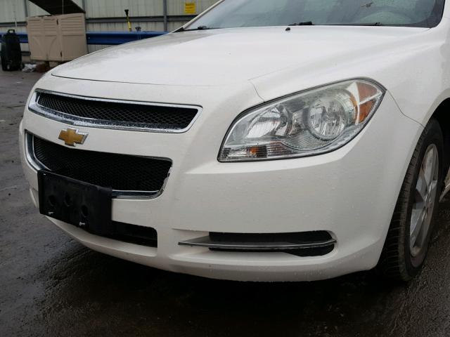 1G1ZG57B68F169044 - 2008 CHEVROLET MALIBU LS თეთრი ფოტო 9