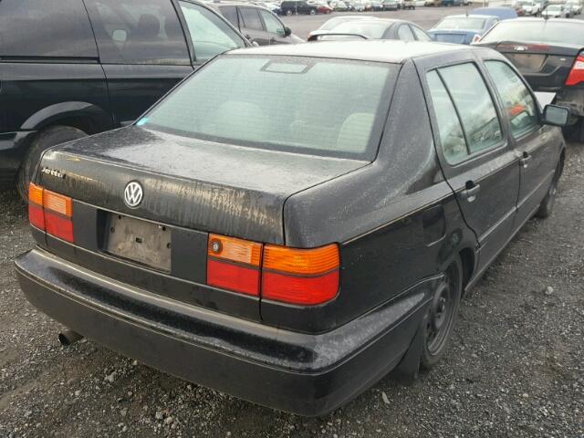 3VWXA81HXVM135048 - 1997 VOLKSWAGEN JETTA JAZZ BLACK photo 4