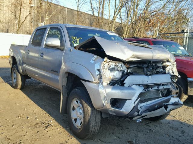 3TMMU4FN6FM077722 - 2015 TOYOTA TACOMA DOU SILVER photo 1